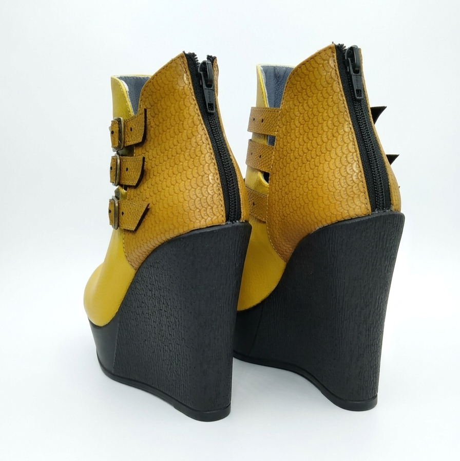 BOTIN CAMEL P405